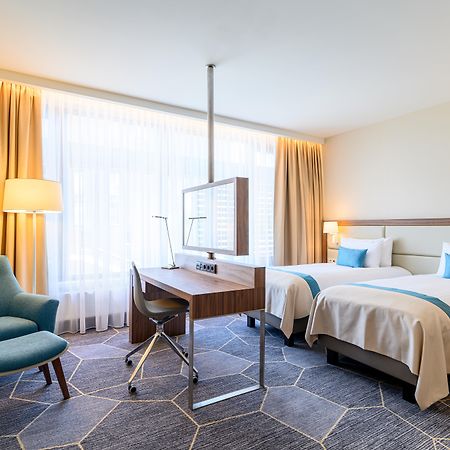 Crowne Plaza Maastricht By Ihg Hotel Ngoại thất bức ảnh
