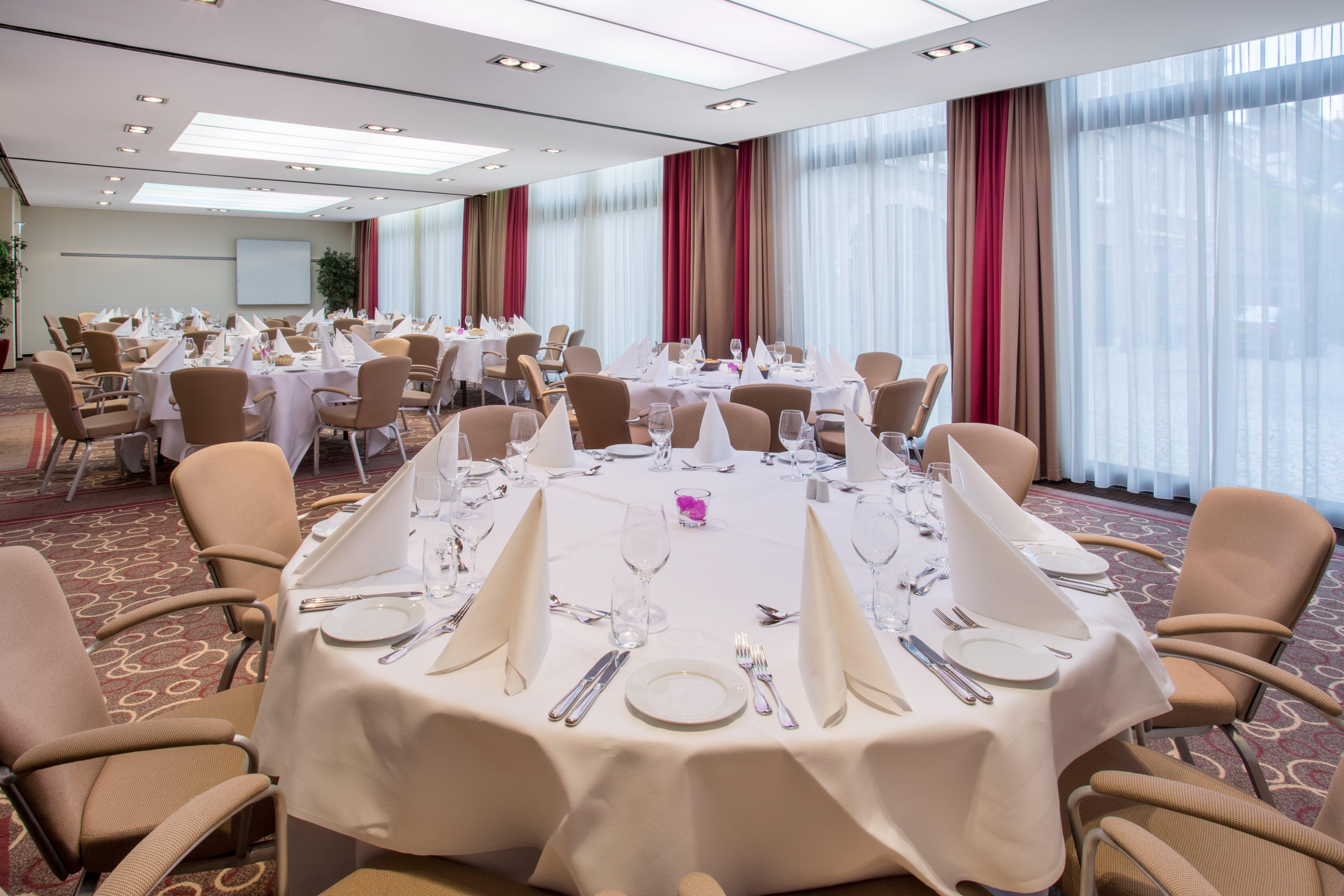 Crowne Plaza Maastricht By Ihg Hotel Ngoại thất bức ảnh
