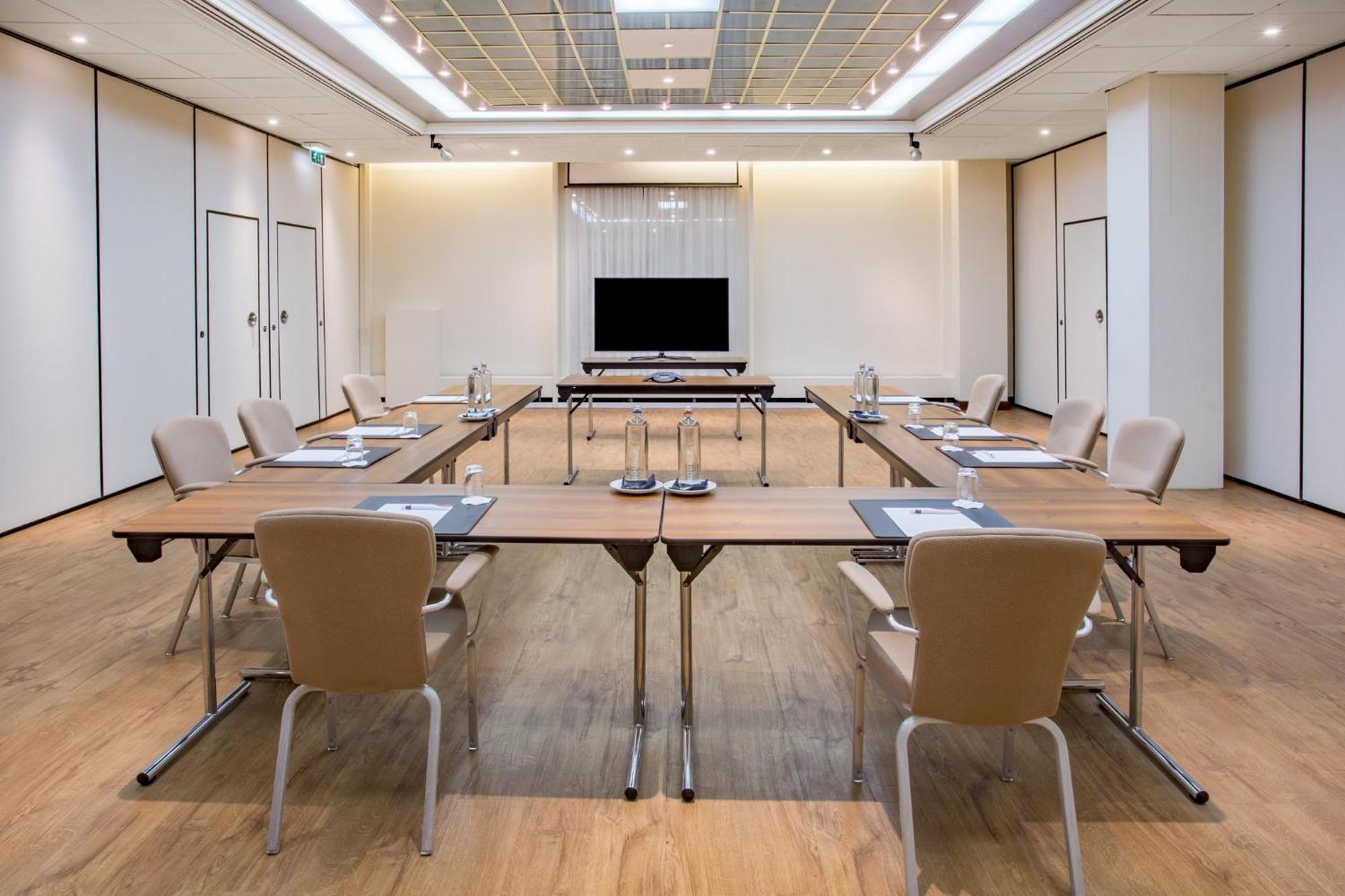 Crowne Plaza Maastricht By Ihg Hotel Ngoại thất bức ảnh