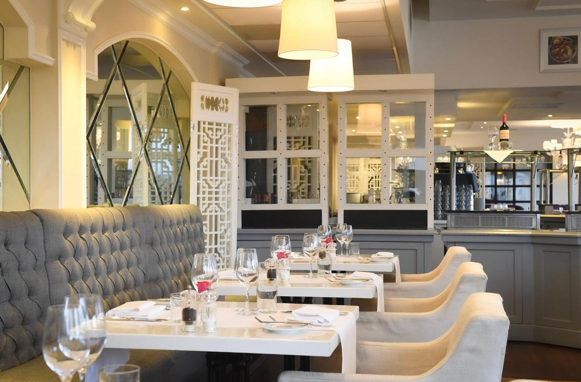 Crowne Plaza Maastricht By Ihg Hotel Ngoại thất bức ảnh
