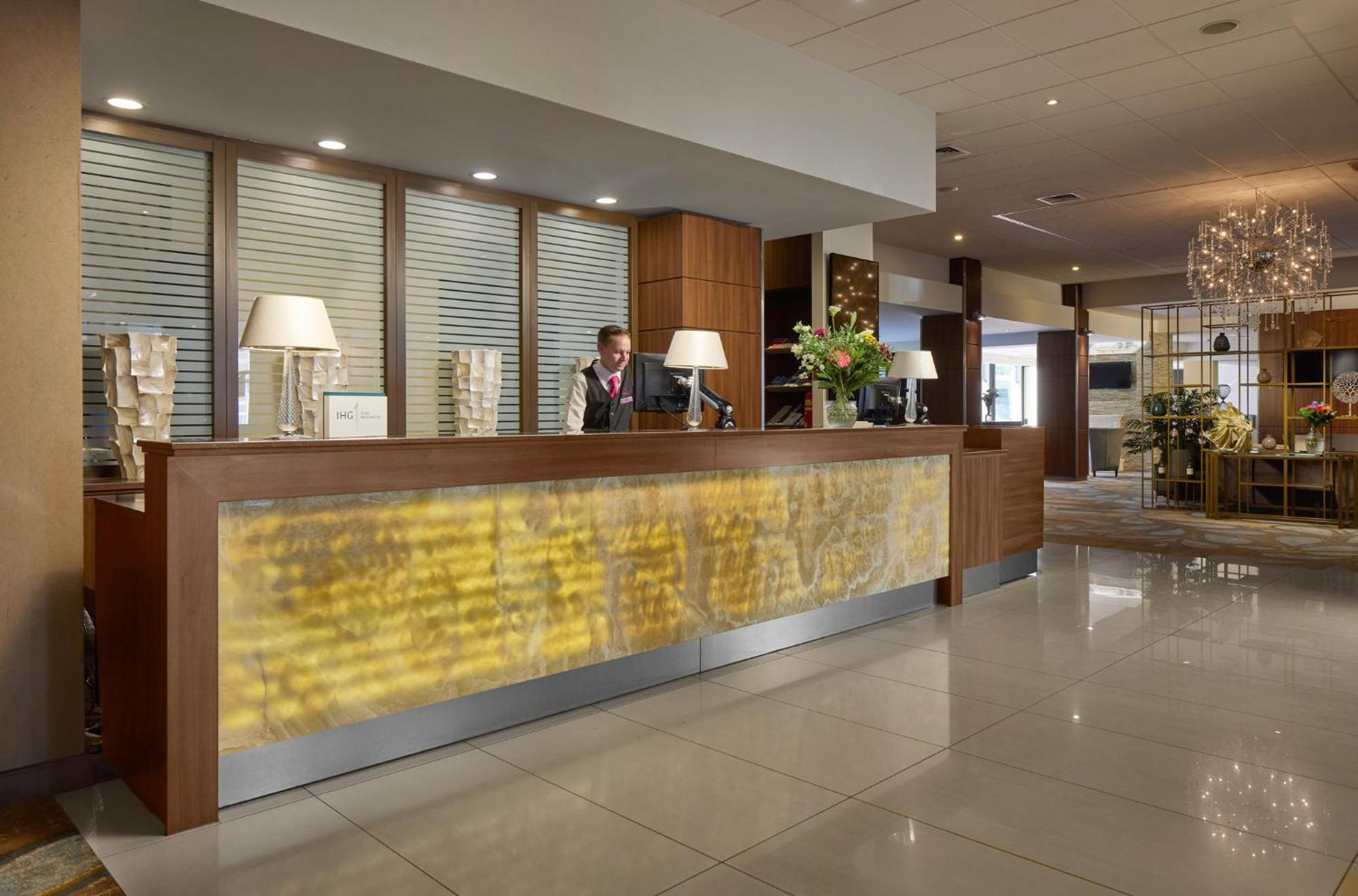 Crowne Plaza Maastricht By Ihg Hotel Ngoại thất bức ảnh