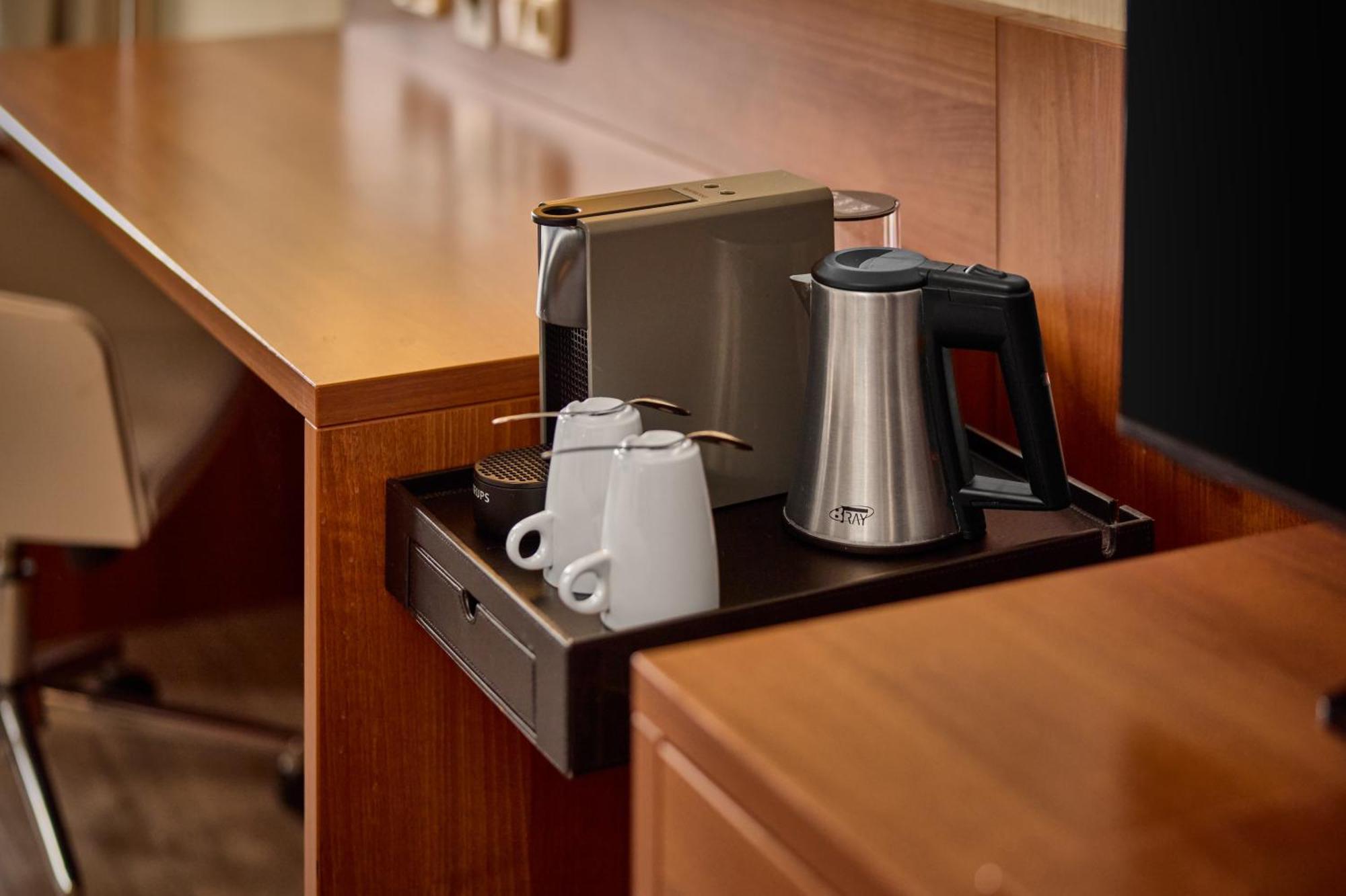 Crowne Plaza Maastricht By Ihg Hotel Ngoại thất bức ảnh