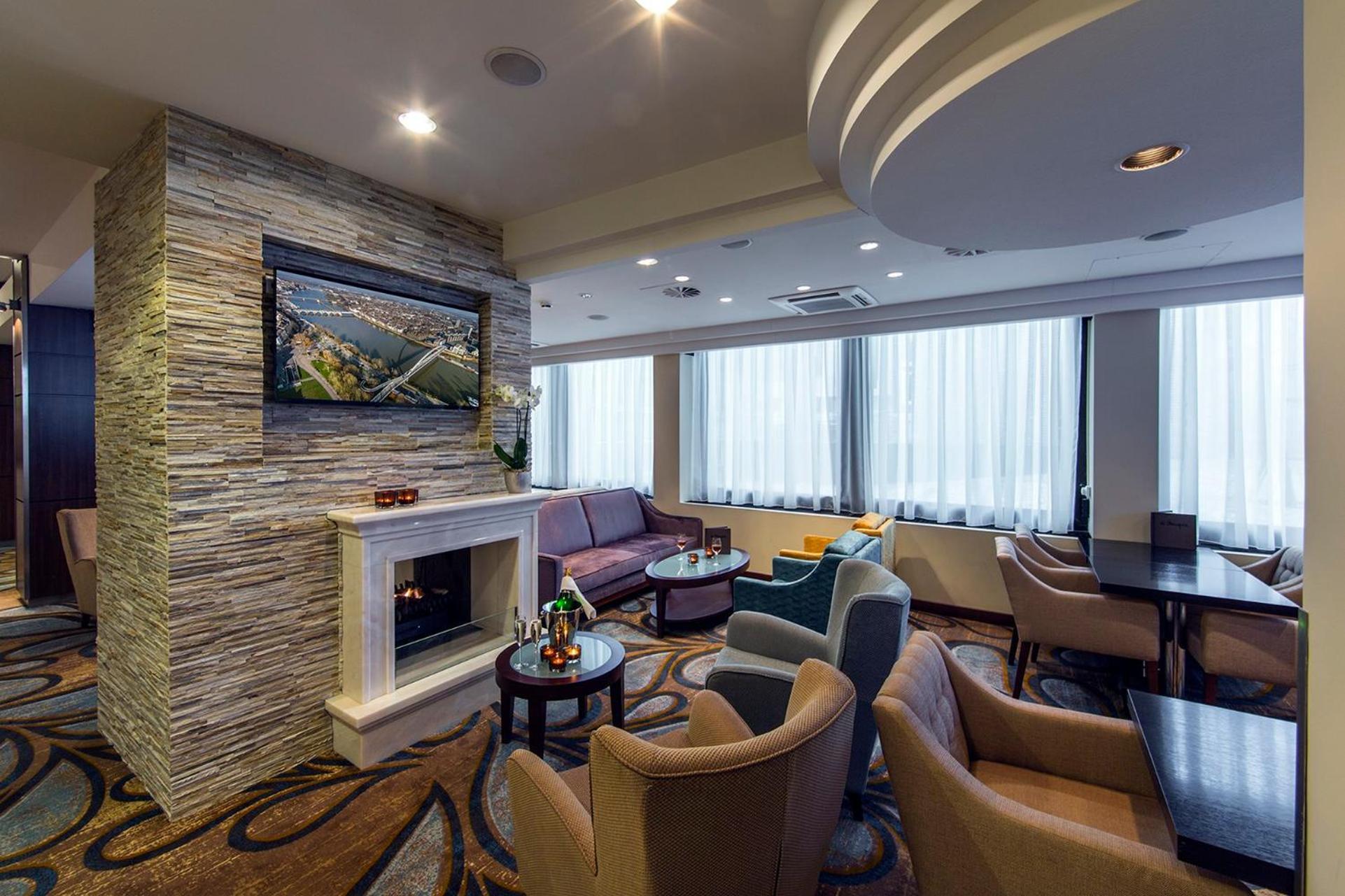 Crowne Plaza Maastricht By Ihg Hotel Ngoại thất bức ảnh