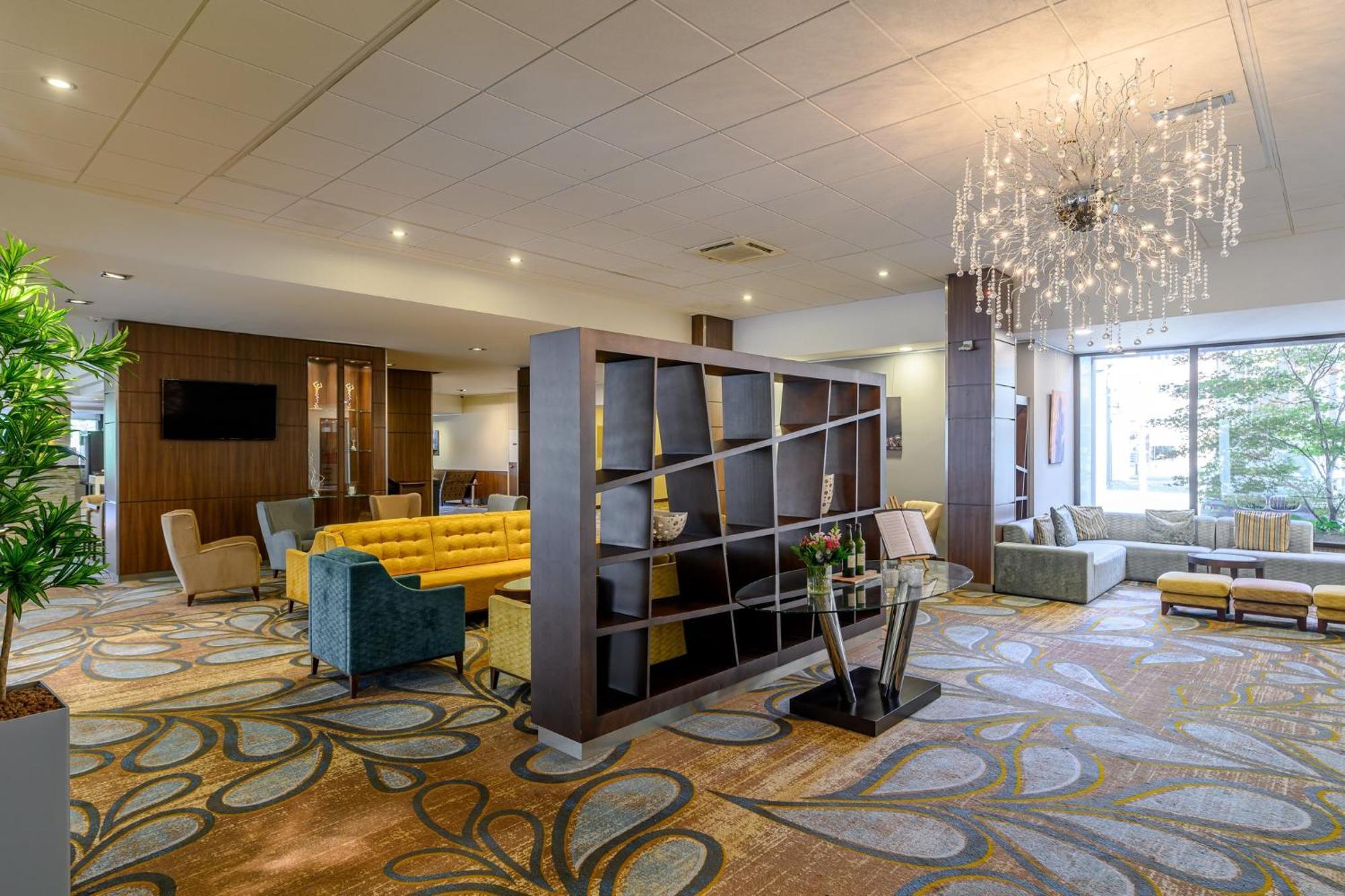 Crowne Plaza Maastricht By Ihg Hotel Ngoại thất bức ảnh
